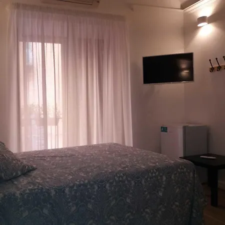 Munaciello בית הארחה נאפולי